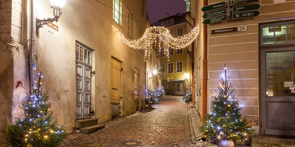 7 of the best Christmas markets in Europe! -Tallinn, Estonia.-min