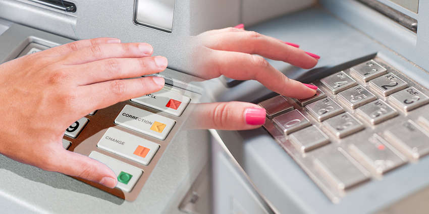 How to Safely withdraw cash at an ATM