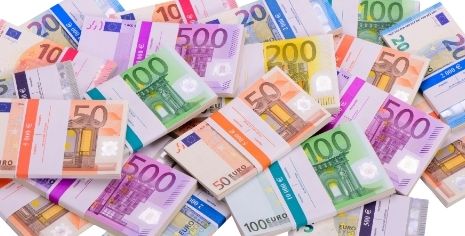 Euro bank notes