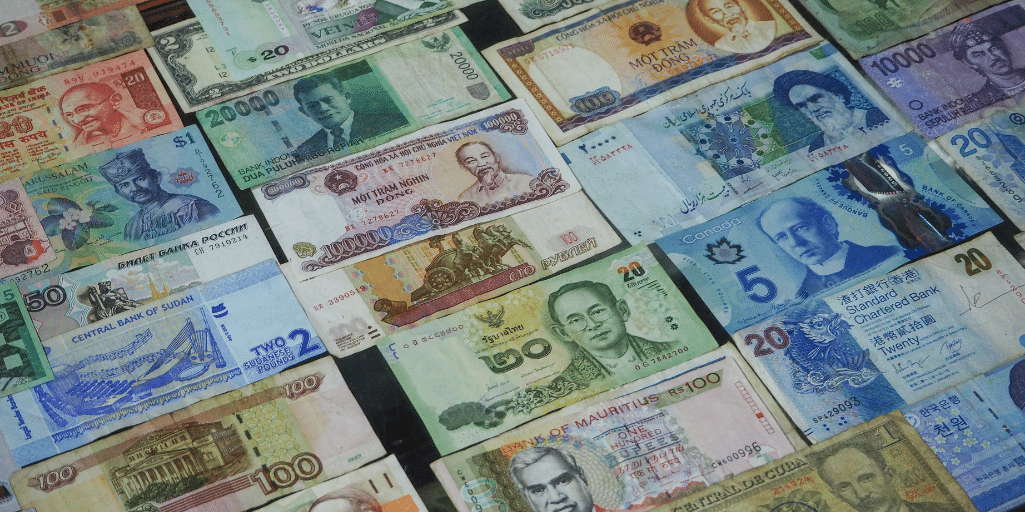 Security features in bank notes