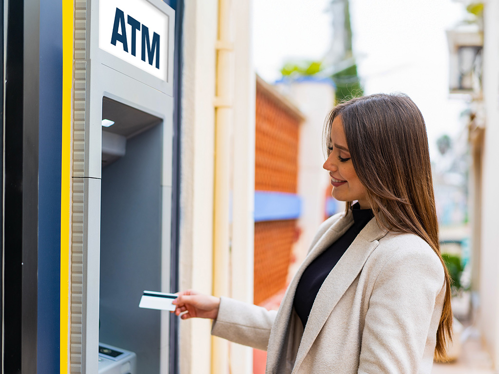 Bringing clarity to the conversation about ATM currency conversion charges in Czechia
